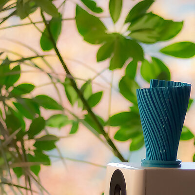 Makerbeam Vase II