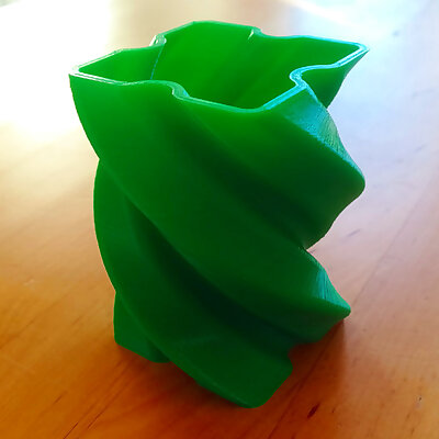 Customizable vase Xaviera