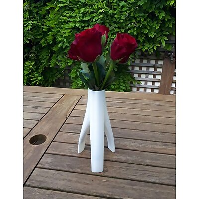 Triflore vase