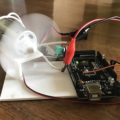 Arduino Powered Rotating Fan!