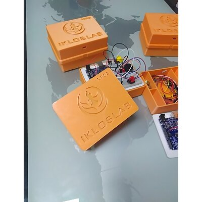 Arduino UNO box