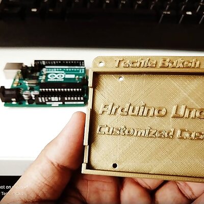 Arduino Uno R3 Tray Case by TechieBaksh