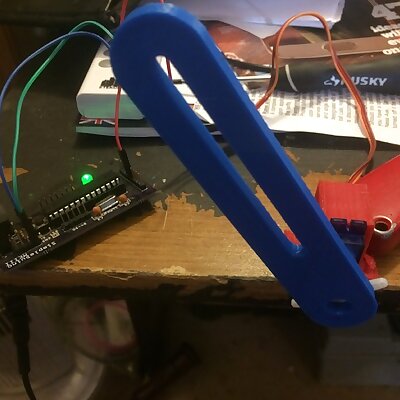 Arduino filastruder filiment guide with servo mount