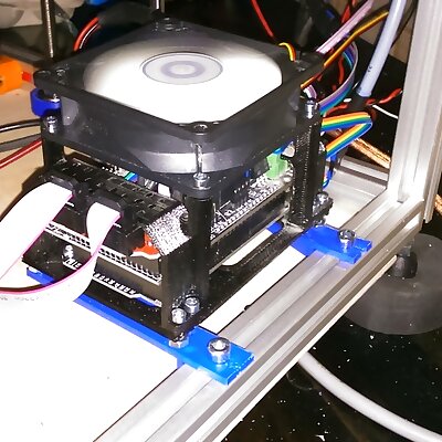 Simple mount for Minimal Ramps14 cable and 80mm fan support on 20x20 profiles as used on the sparkcube