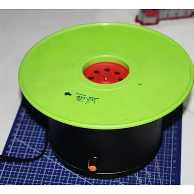 Poormans Low Cost Rotating table for painting and for display products