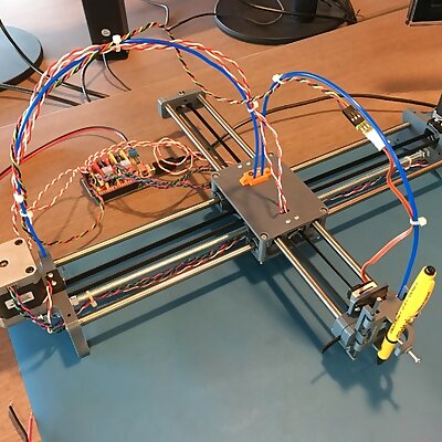 DrawingBot with improved head and rotate pen for fountain pen