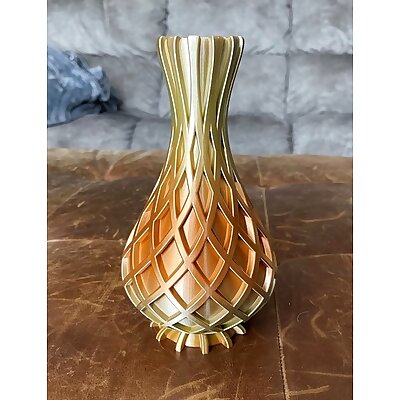 CrossedRibbed Vase