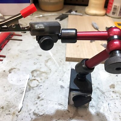 Helping hands clamp adapters for dial indicator holder