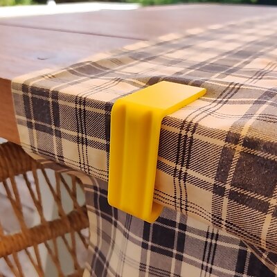 Tablecloth clip  clamp for a 45mm thick table