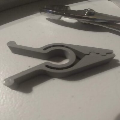 One piece clip clamp