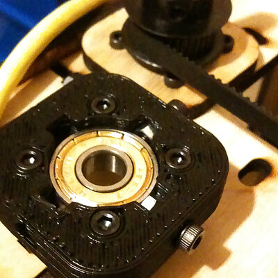 Locking Bearing Bracket for Makerbot Cupcake