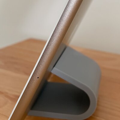Chunky Tablet Stand