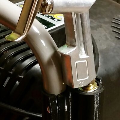 Compressor Tool Holder