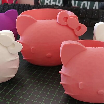 Hello Kitty Planter  now small and medium size!