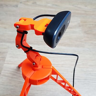 Logitech C270 camera holder on tripod adapter