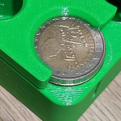 Euro Coin Dispenser  supportles