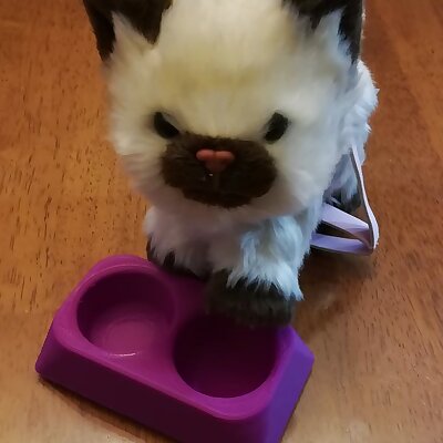 Pet dish for 18 doll pets
