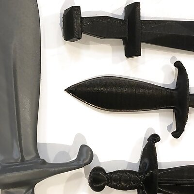 Fantasy short swords or daggers  low res to high res