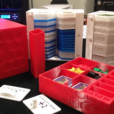 Storage for Settlers of Catan with split models